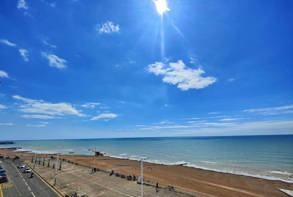 Stunning Seafront Flat,St Leonards Apartment Exterior photo